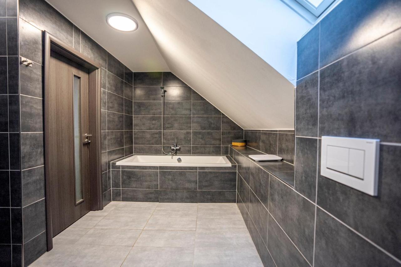 Apartmany V Podzamci Náchod Zewnętrze zdjęcie